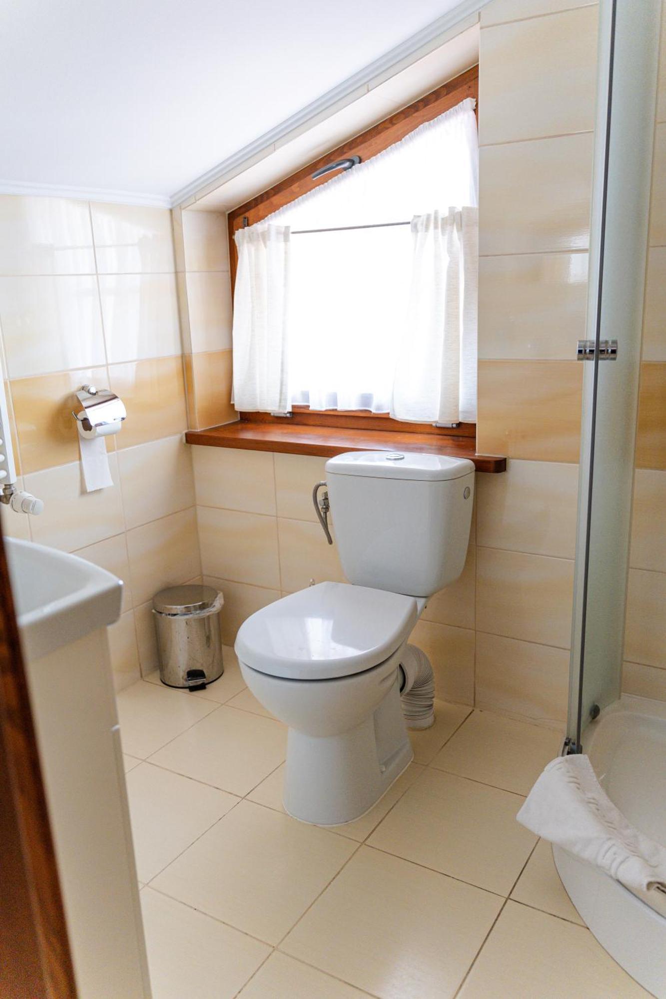 Stanica Hucul Hotell Sułkowice Exteriör bild
