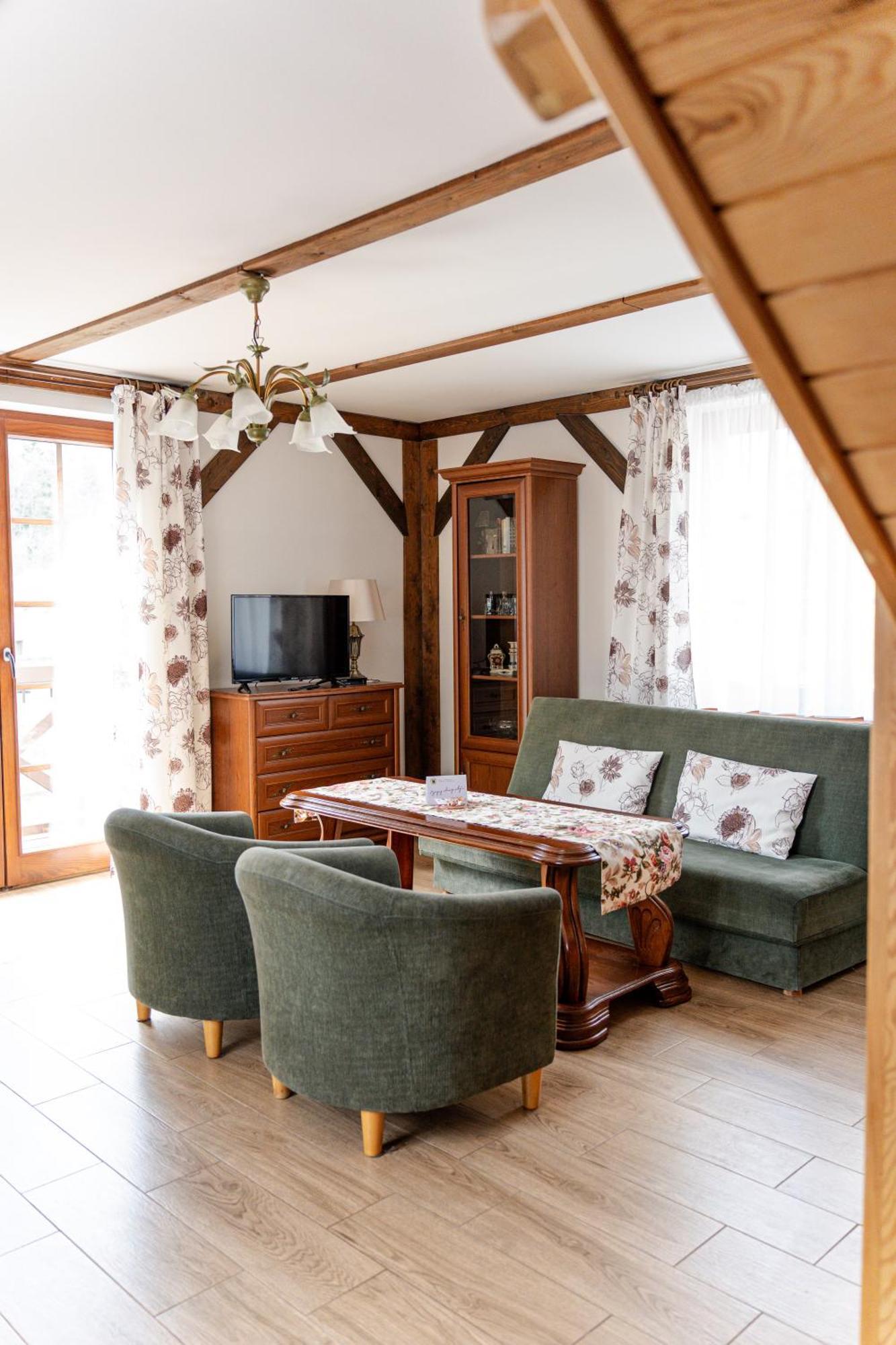 Stanica Hucul Hotell Sułkowice Exteriör bild