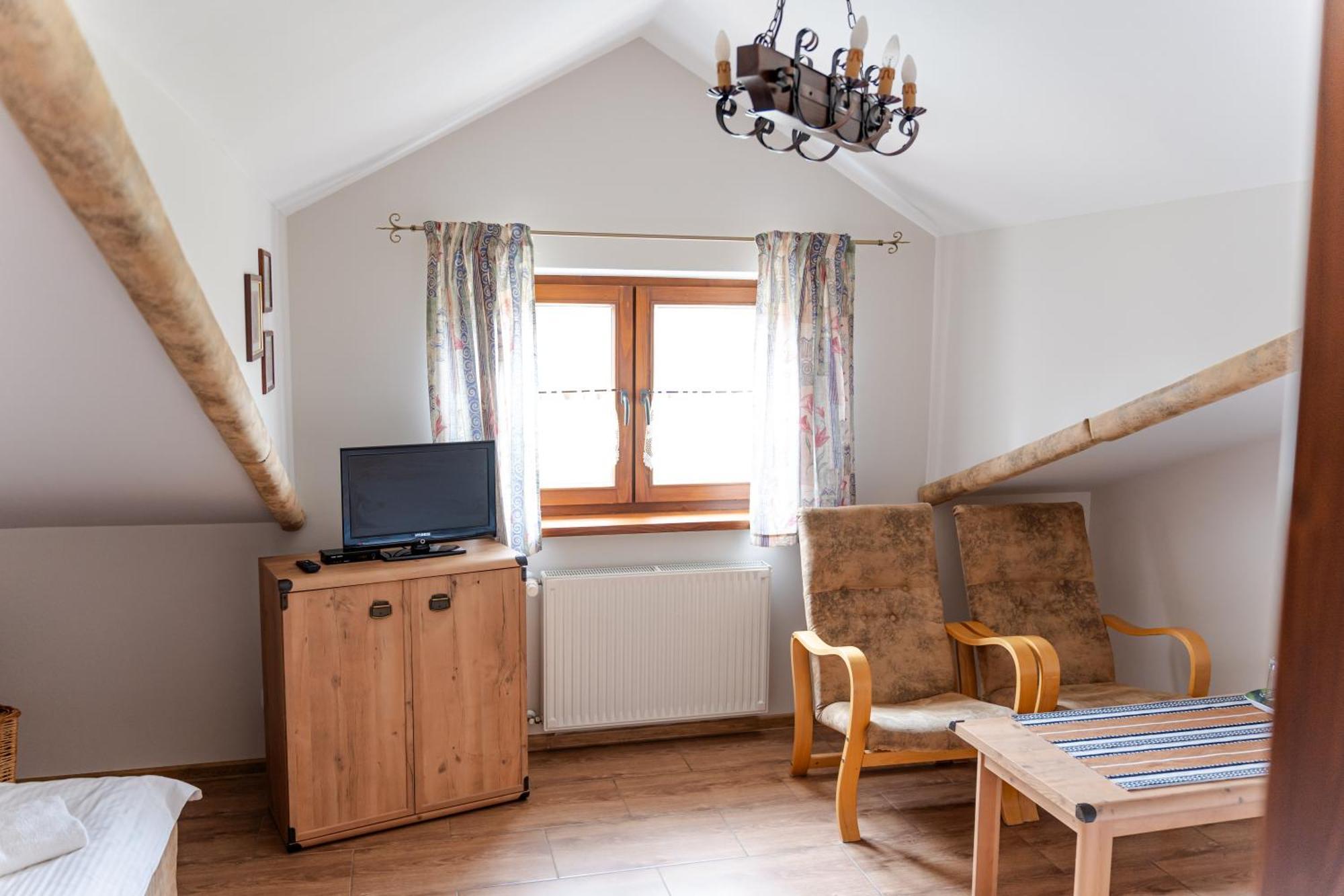 Stanica Hucul Hotell Sułkowice Exteriör bild